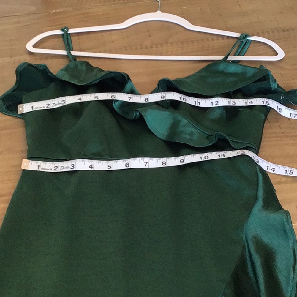 Birdie Ruffle Detail Asymmetric Satin Dress
Petal & Pup - Picture 12 of 16